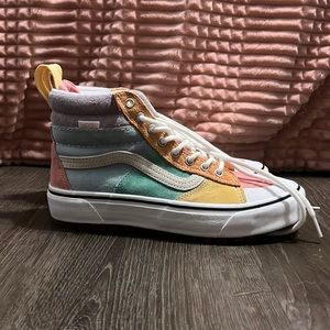 Women’s Colorblock Vans